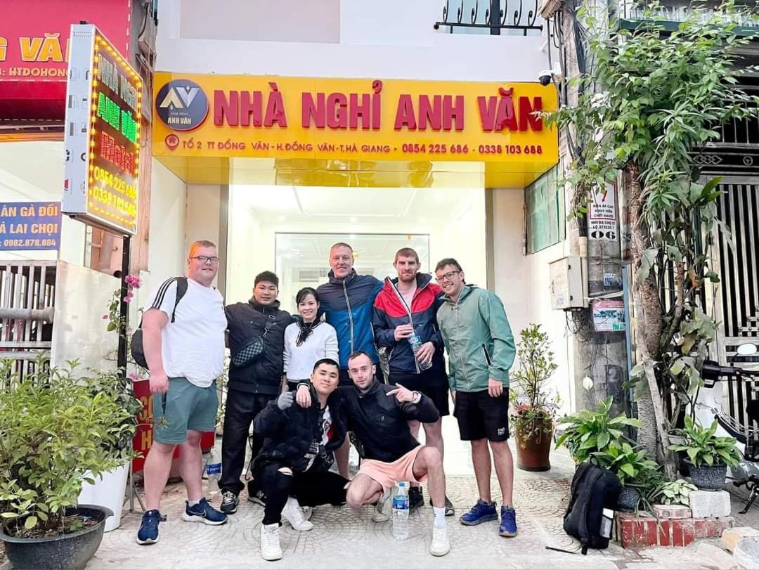 Nha Nghi Anh Van Dong Van  Eksteriør bilde
