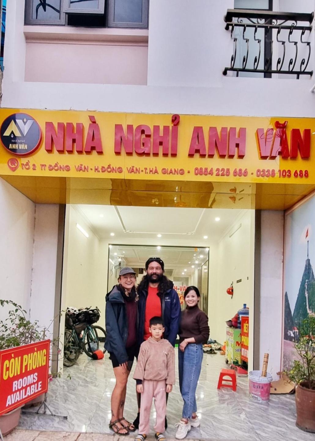 Nha Nghi Anh Van Dong Van  Eksteriør bilde