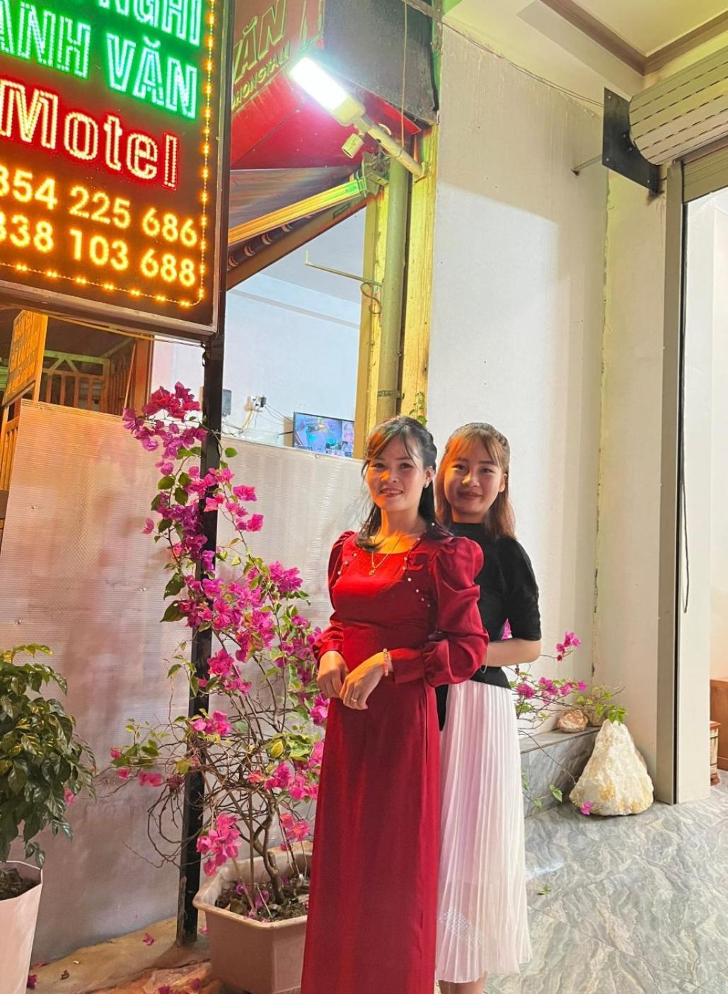 Nha Nghi Anh Van Dong Van  Eksteriør bilde